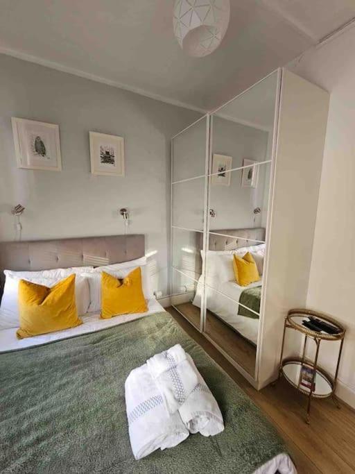 Beautiful And Spacious Flat Apartamento